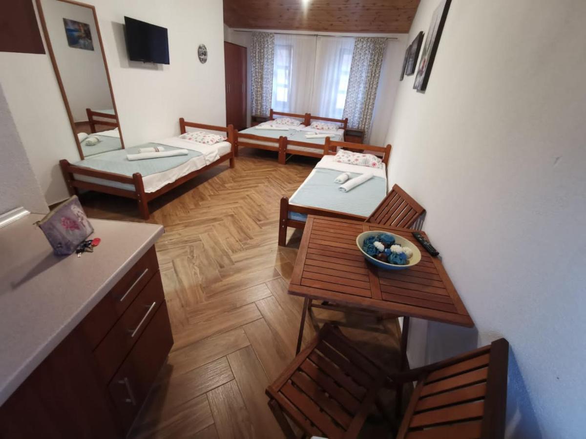 Old Town - Guest House ستاري بار المظهر الخارجي الصورة
